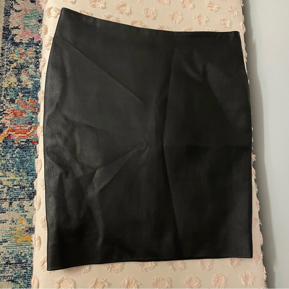 Sharis Leather Pencil Skirt Black Size 4